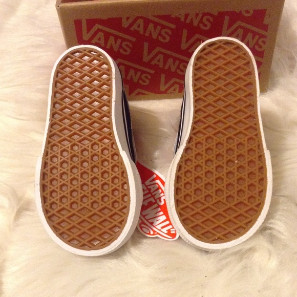 New Vans - Picture 4 of 4